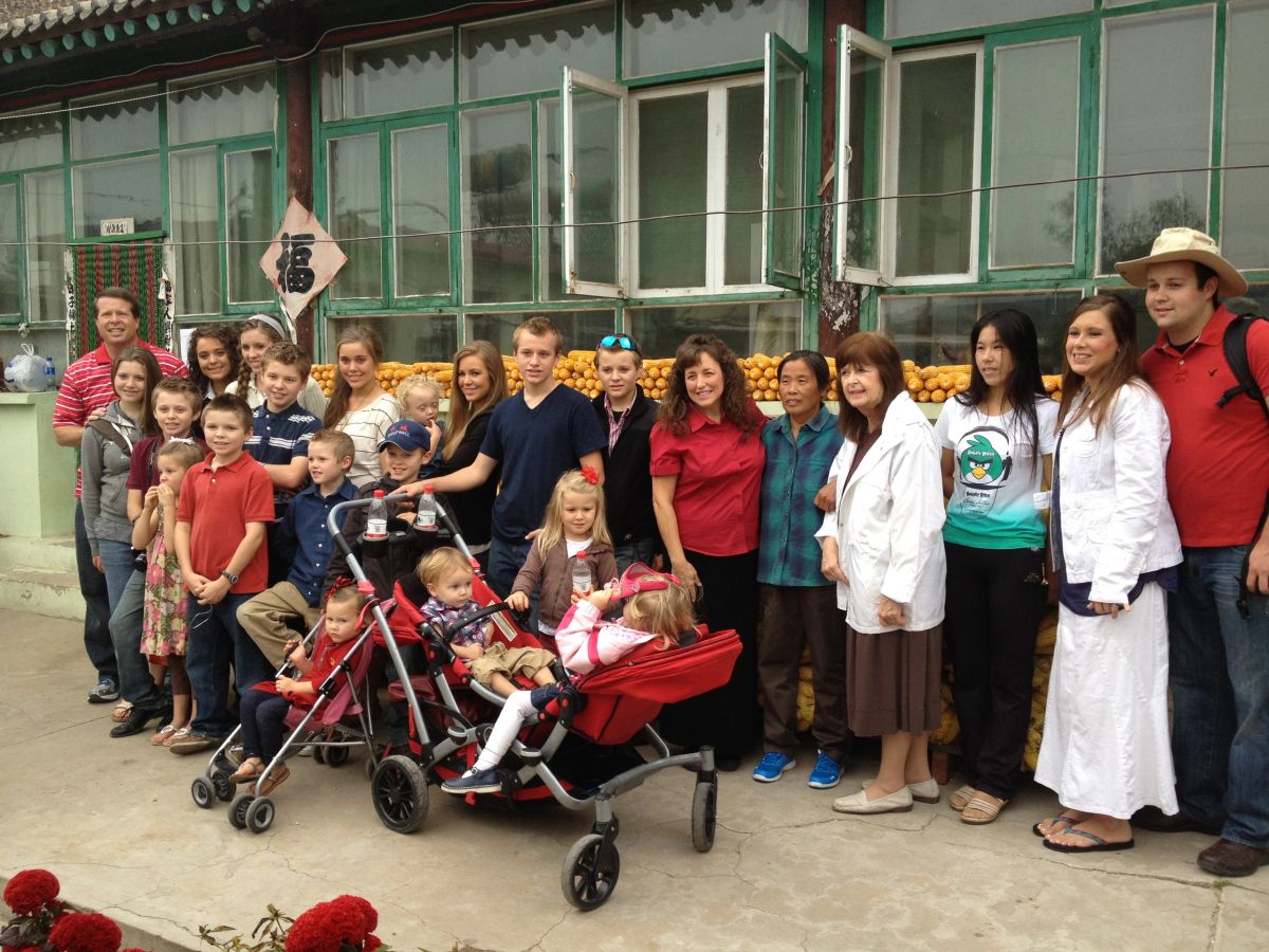 The Duggar family's Great Wall visit