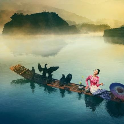 Boat on a peaceful Chinese river